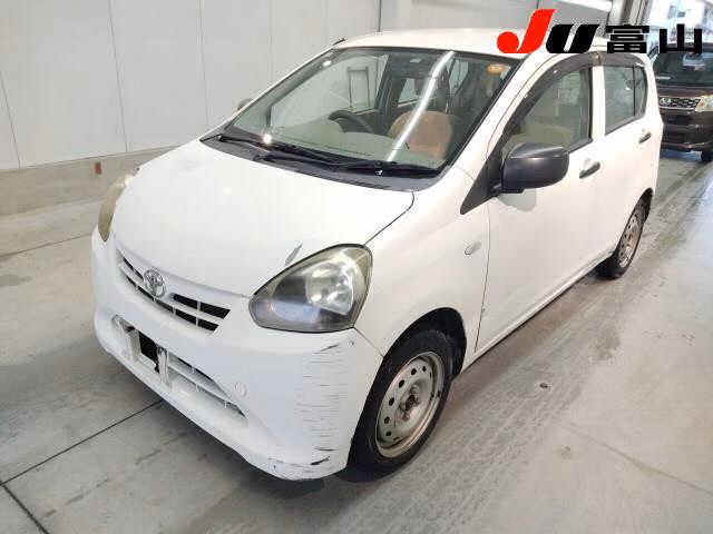 TOYOTA PIXIS EPOCH