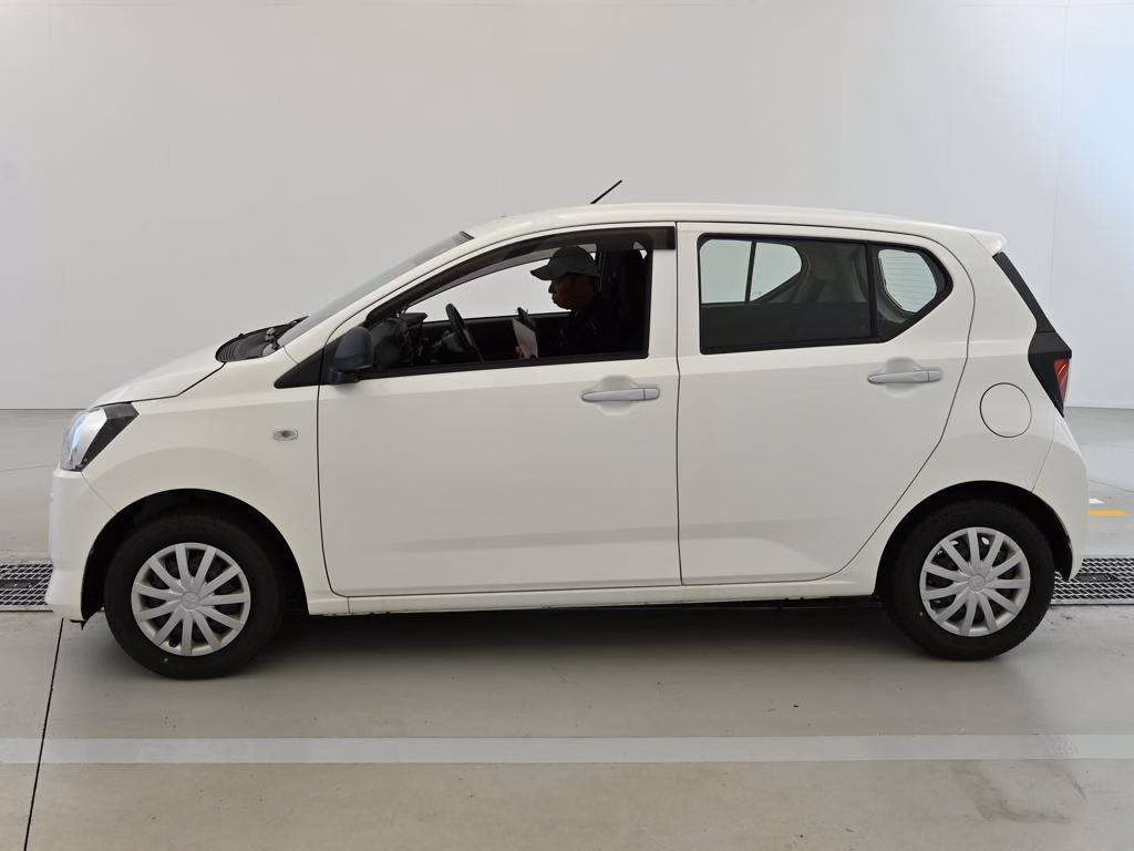 TOYOTA PIXIS EPOCH