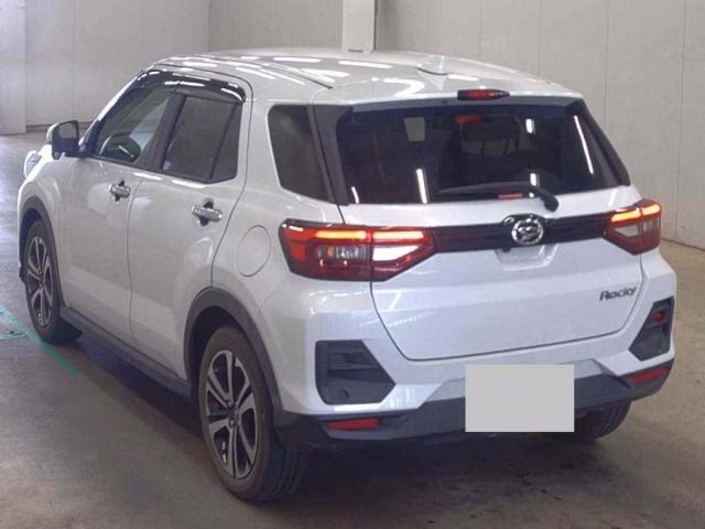DAIHATSU ROCKY