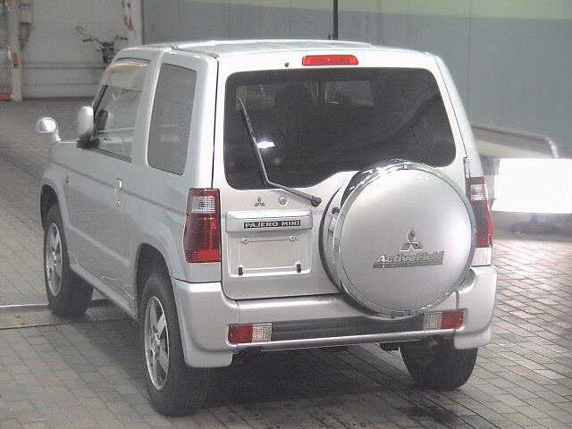 MITSUBISHI PAJERO MINI