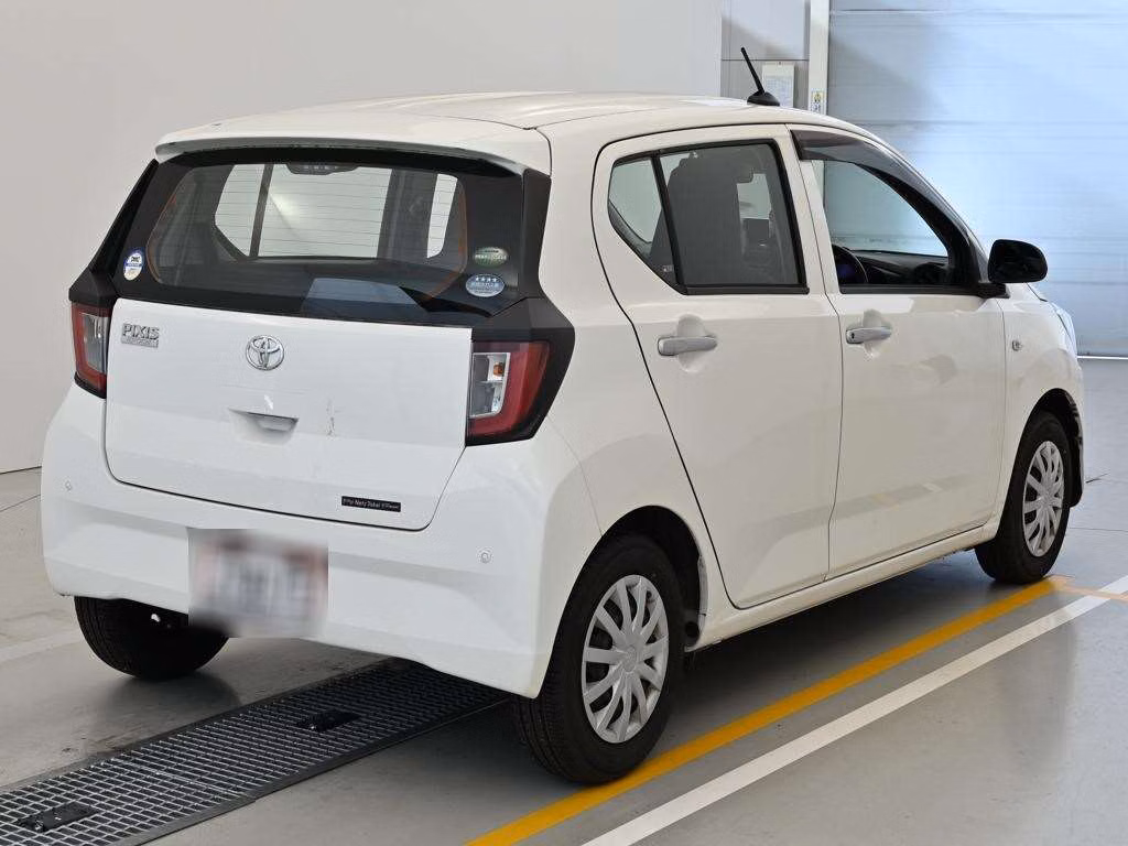 TOYOTA PIXIS EPOCH