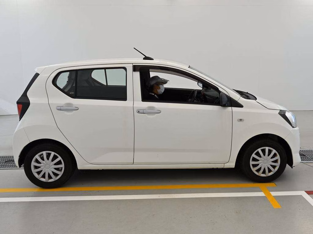 TOYOTA PIXIS EPOCH
