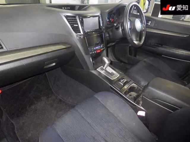 SUBARU LEGACY B4