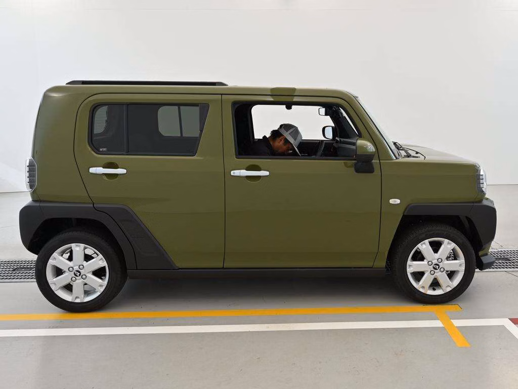 DAIHATSU TAFT