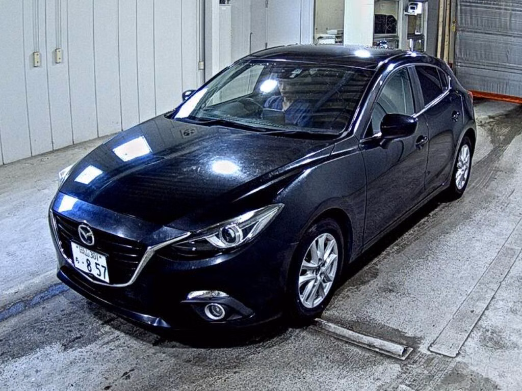 MAZDA AXELA