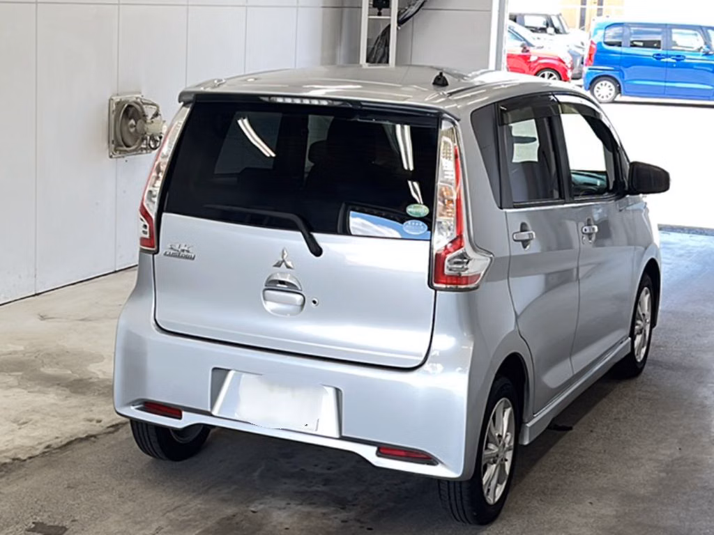 MITSUBISHI EK CUSTOM