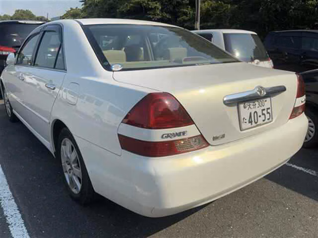 TOYOTA MARK II