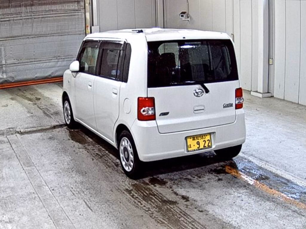 DAIHATSU MOVE CONTE