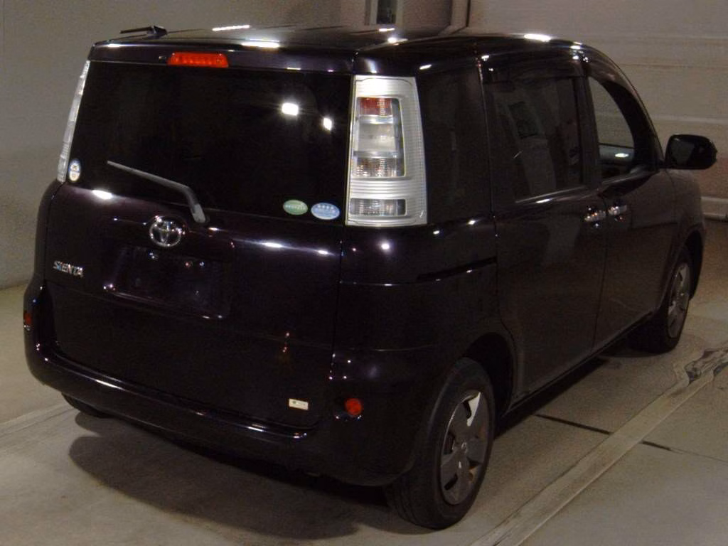 TOYOTA SIENTA