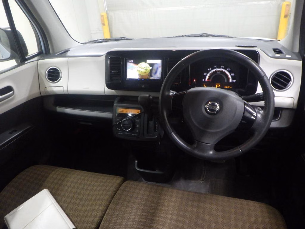 NISSAN MOCO