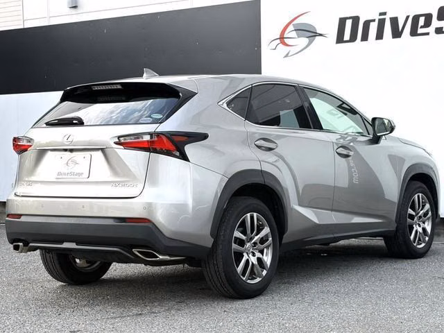 LEXUS NX200T