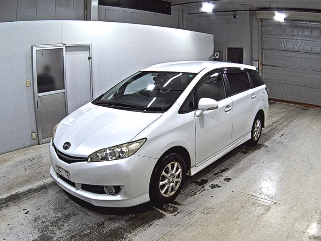 TOYOTA WISH
