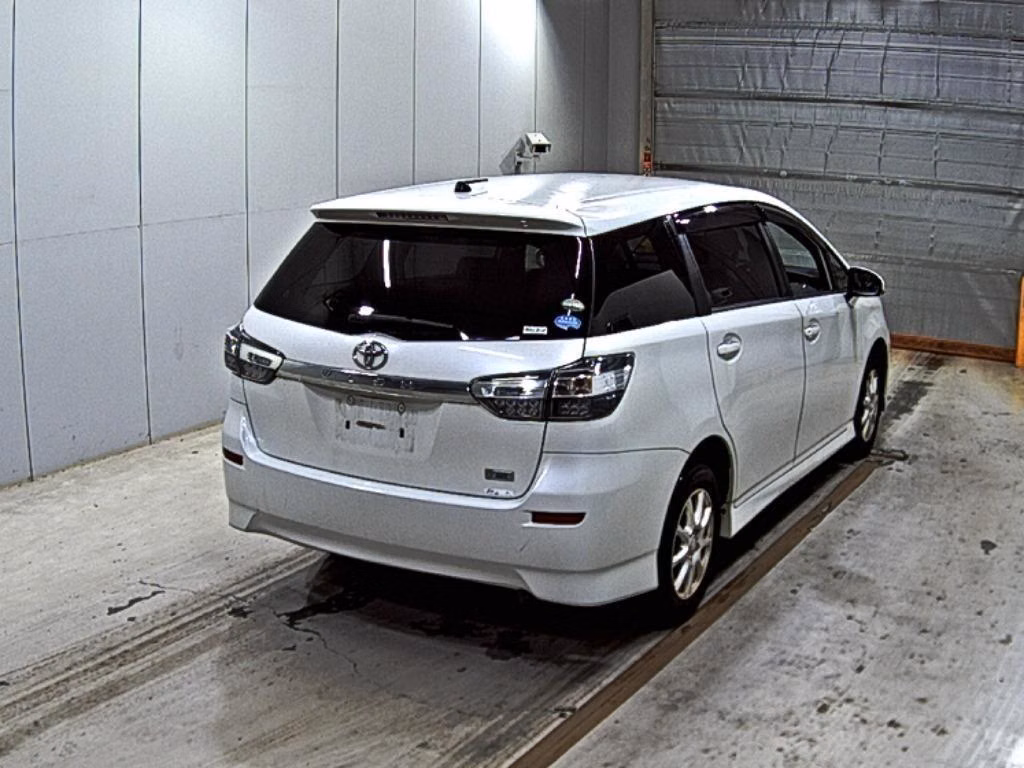 TOYOTA WISH