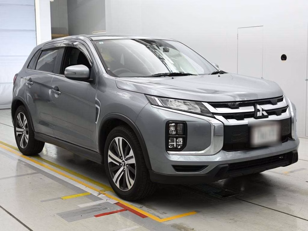MITSUBISHI RVR