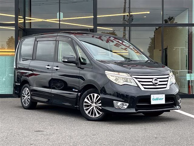NISSAN SERENA