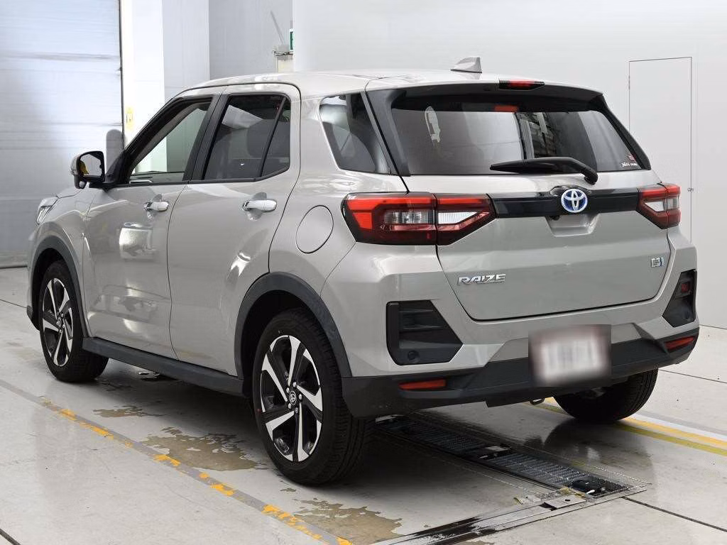 TOYOTA RAIZE