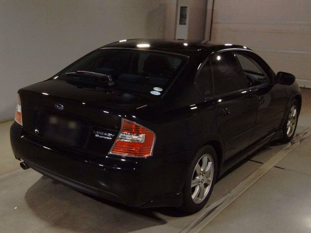 SUBARU LEGACY B4