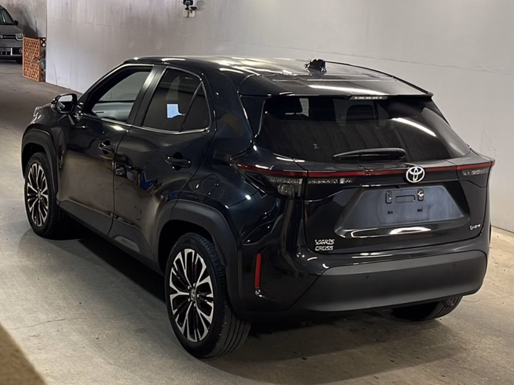 TOYOTA YARIS CROSS