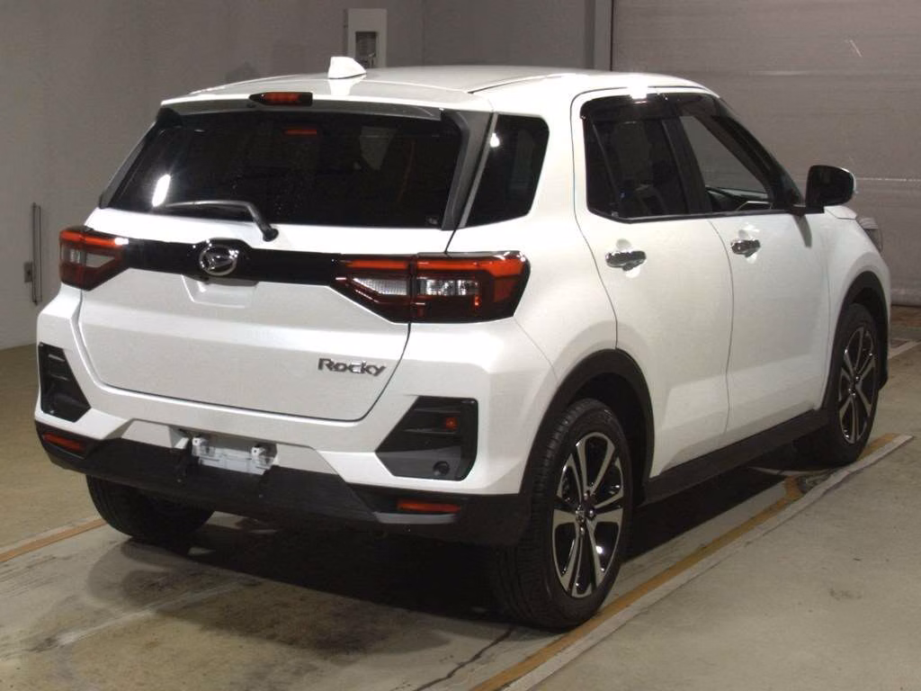 DAIHATSU ROCKY