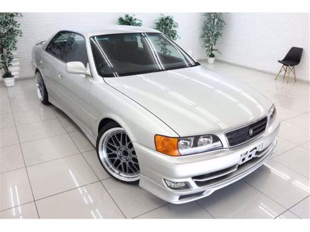 TOYOTA CHASER