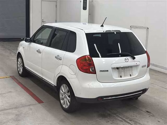 MAZDA VERISA
