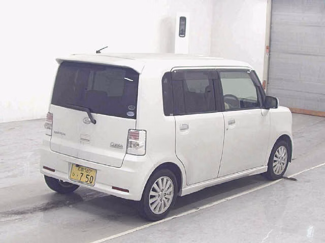 DAIHATSU MOVE CONTE