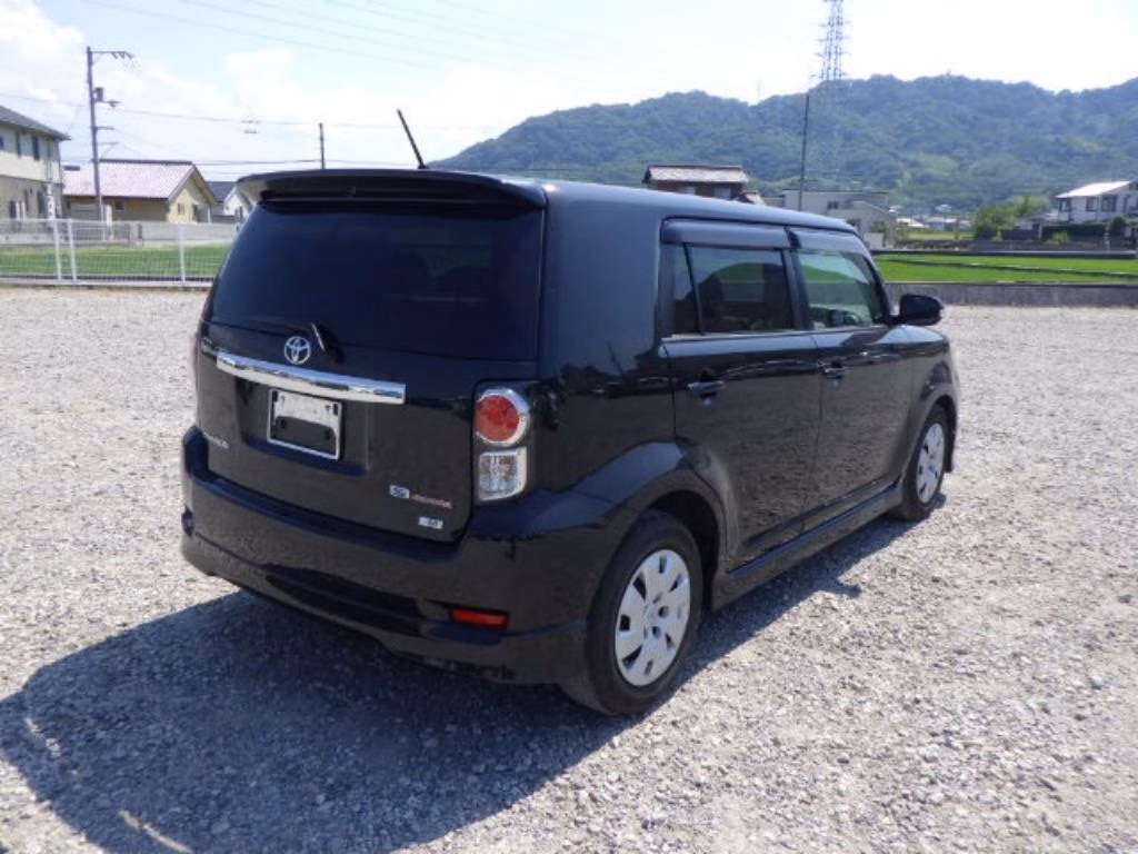 TOYOTA COROLLA RUMION
