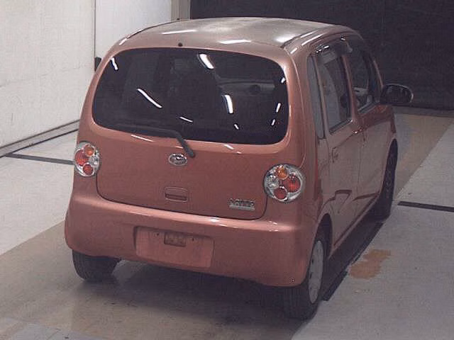 DAIHATSU MOVE LATTE