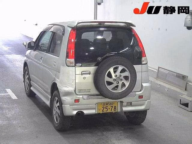 DAIHATSU TERIOS KID
