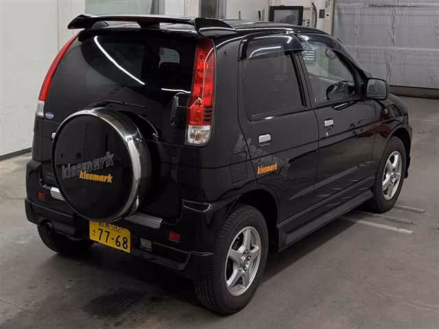 DAIHATSU TERIOS KID