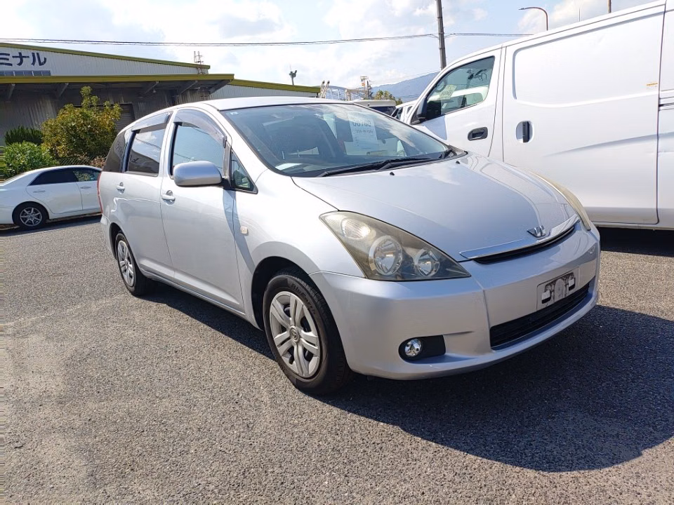 TOYOTA WISH