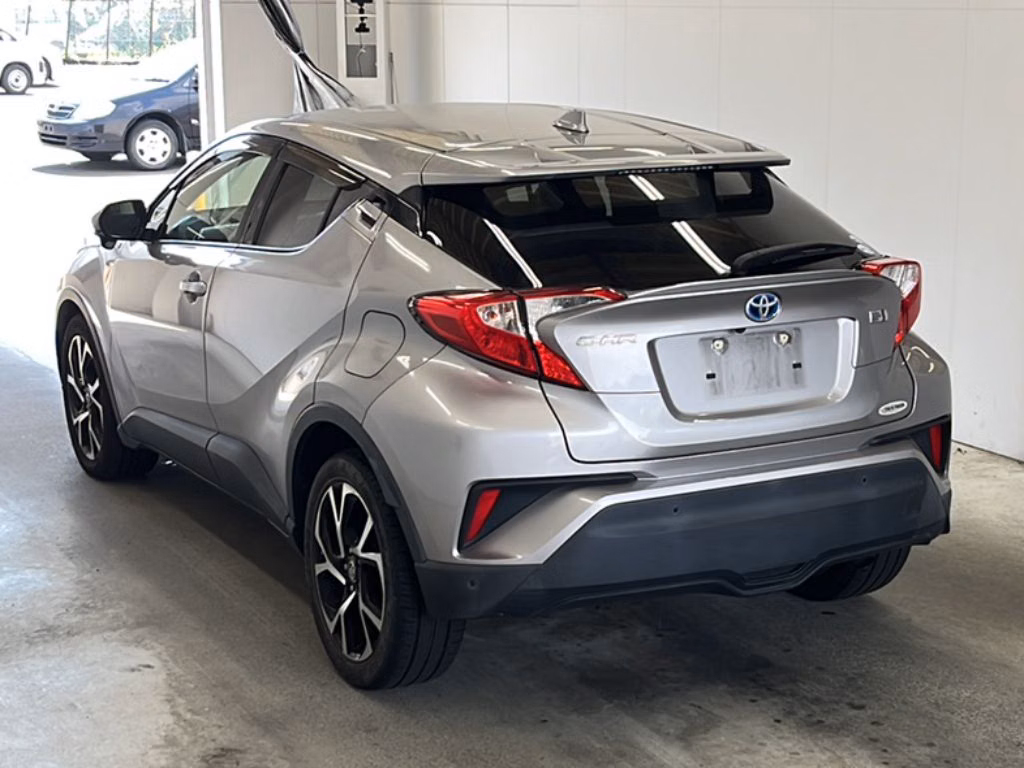 TOYOTA C-HR