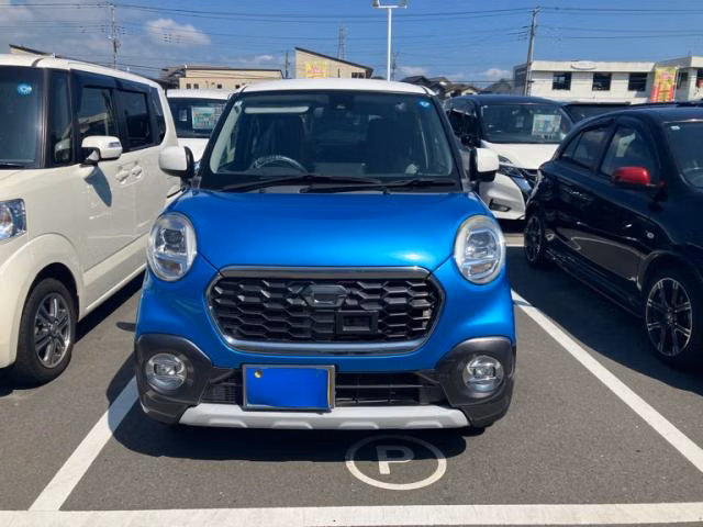 DAIHATSU CAST