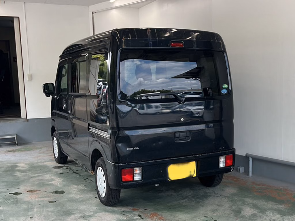 MITSUBISHI MINICAB
