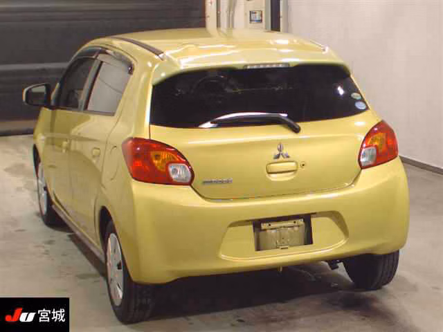 MITSUBISHI MIRAGE