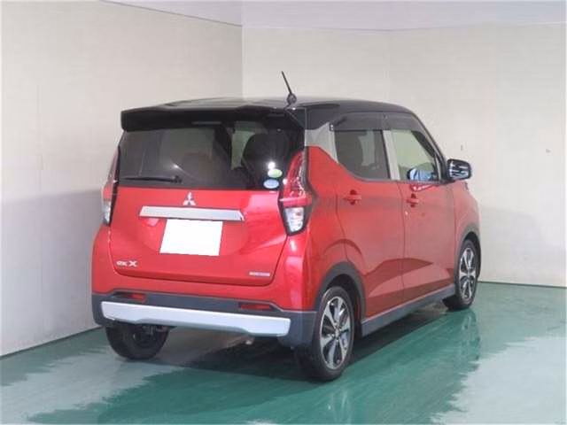 MITSUBISHI EK X