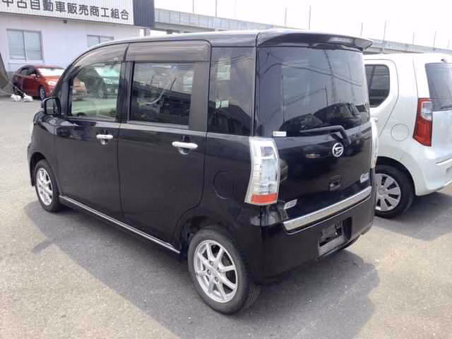 DAIHATSU TANTO EXE