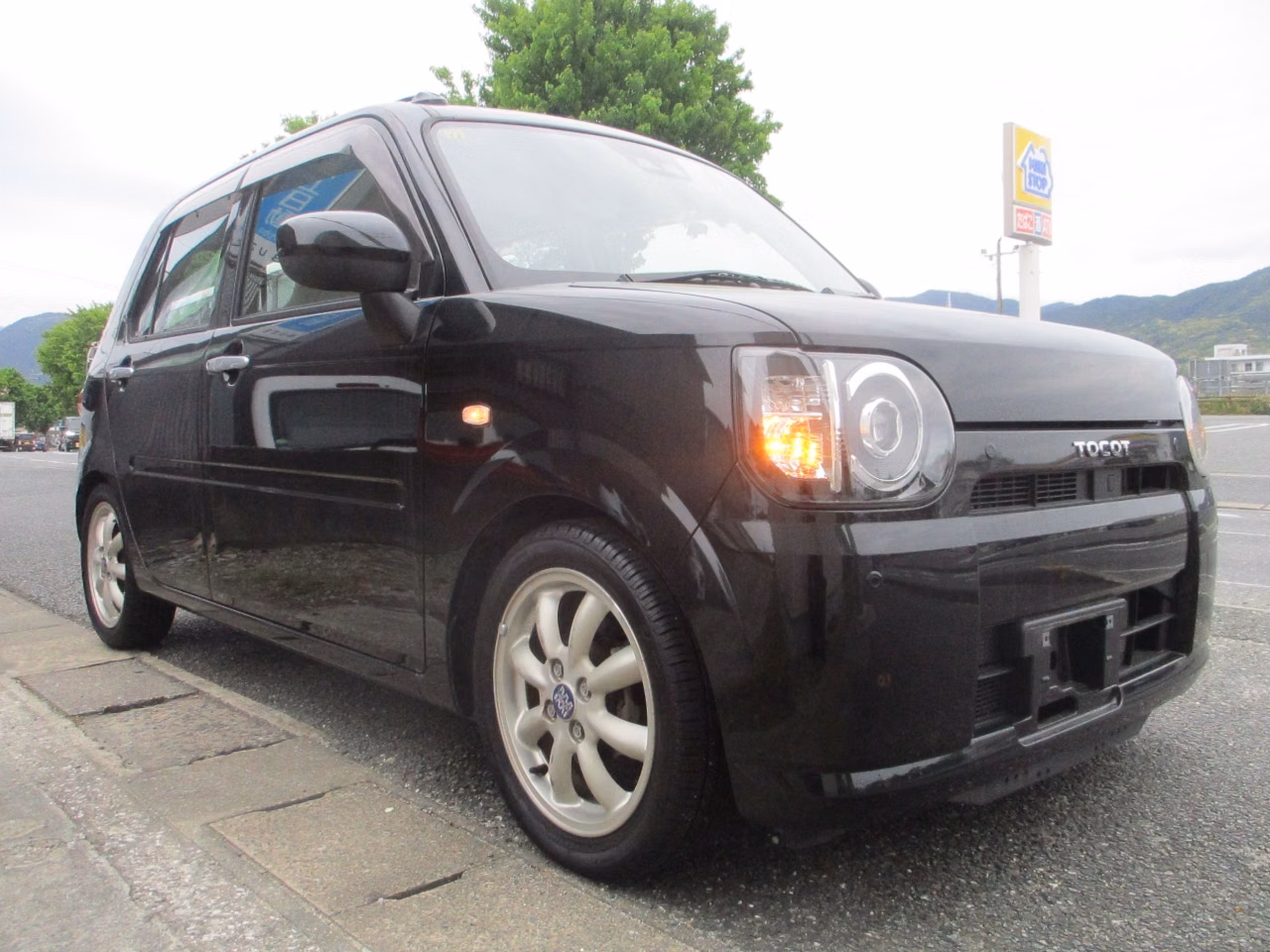 DAIHATSU MIRA TOCOT