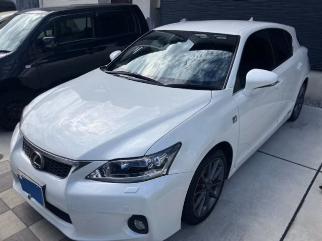 LEXUS CT200H
