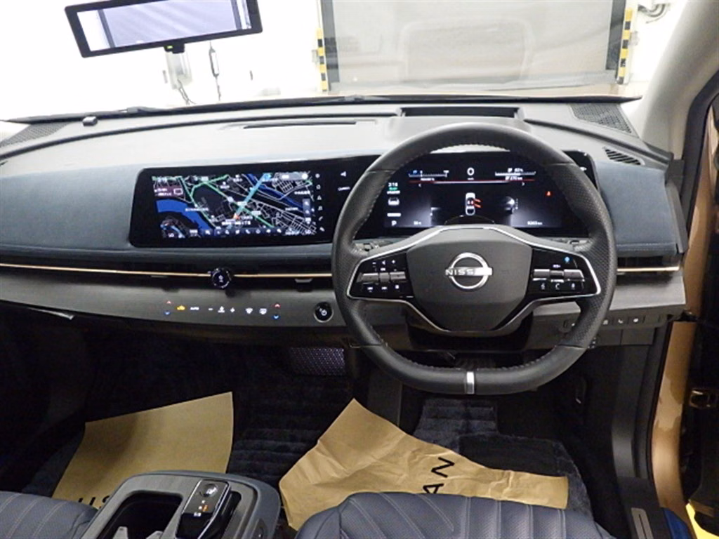 NISSAN ARIYA