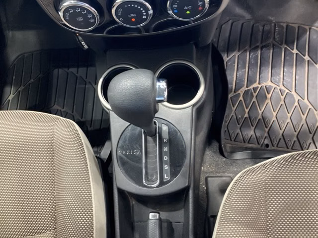 MAZDA VERISA