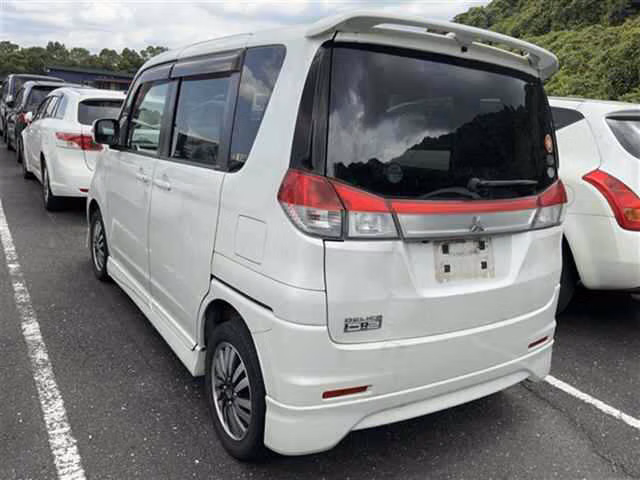 MITSUBISHI DELICA D:2