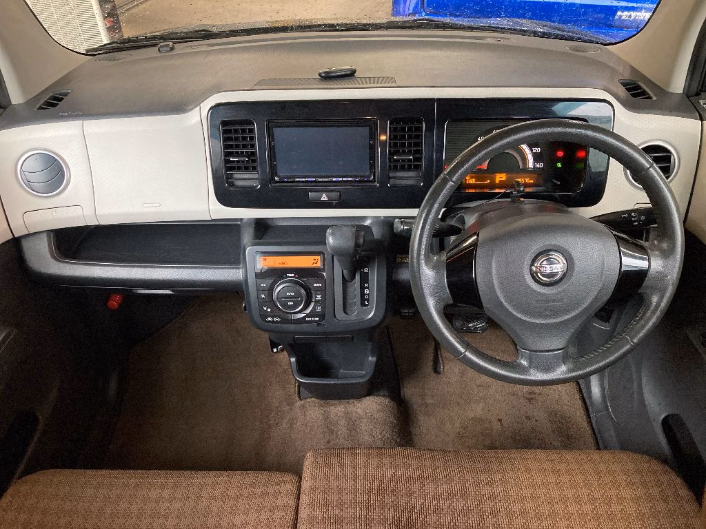 NISSAN MOCO