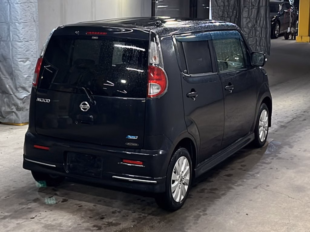 NISSAN MOCO