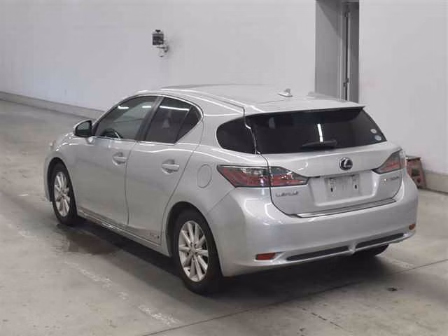 LEXUS CT200H