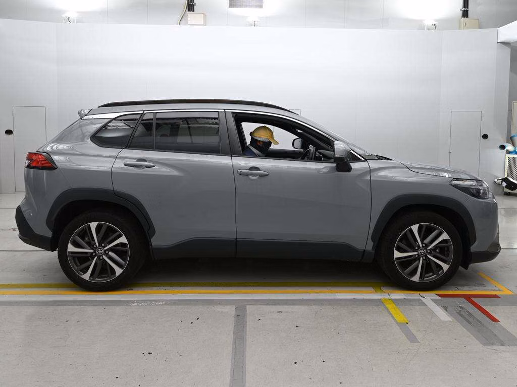 TOYOTA COROLLA CROSS