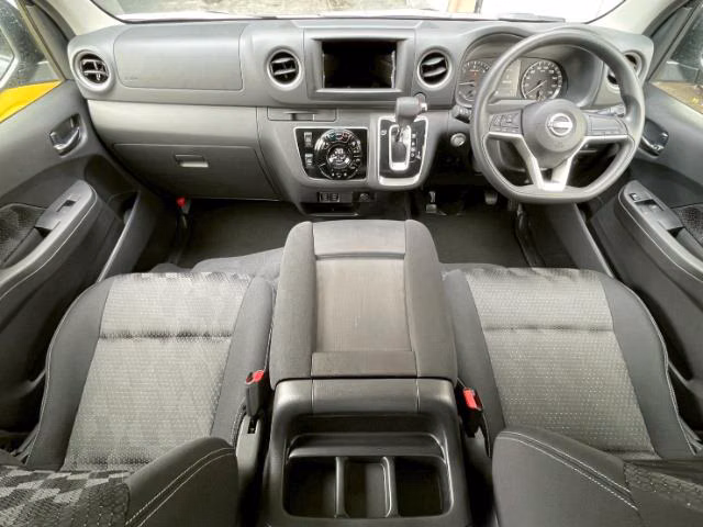 NISSAN CARAVAN