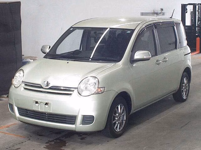 TOYOTA SIENTA