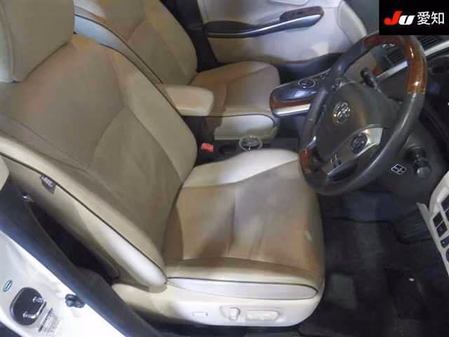 TOYOTA SAI