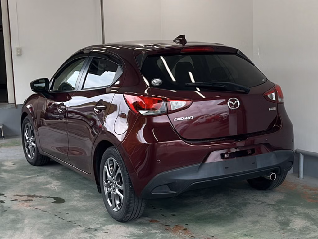 MAZDA DEMIO